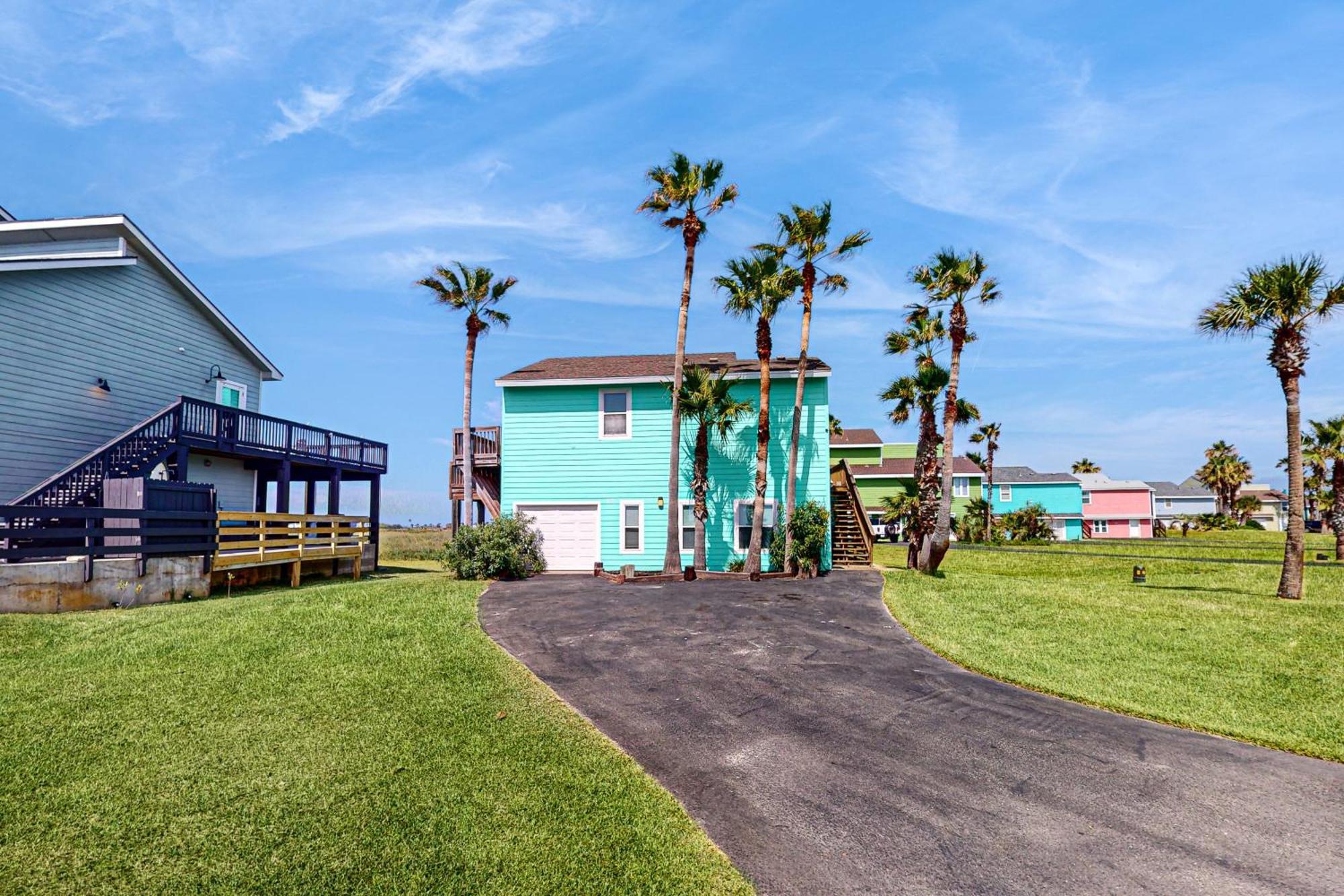 Lost Colony IV Port Aransas Room photo