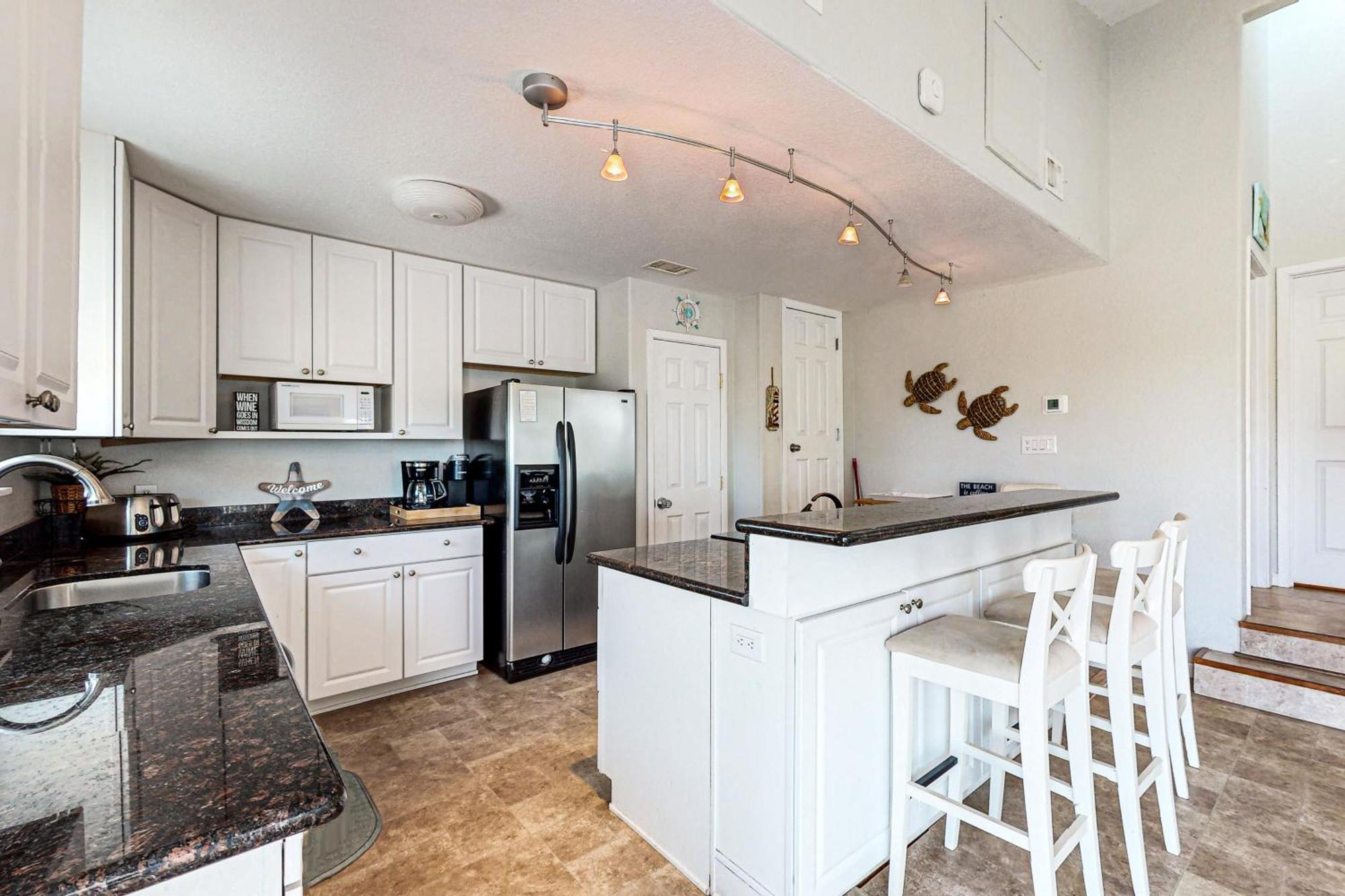 Lost Colony IV Port Aransas Room photo