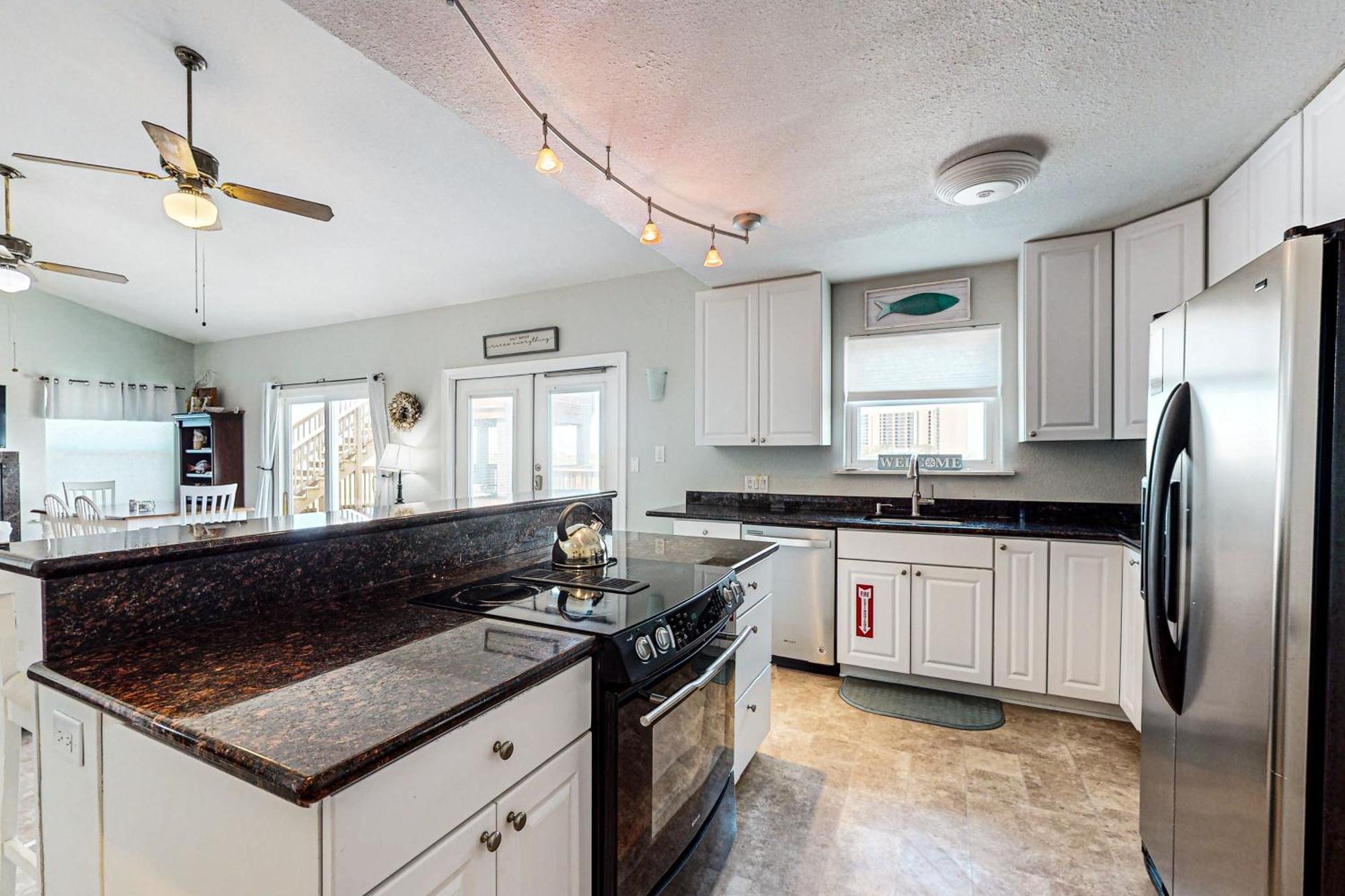 Lost Colony IV Port Aransas Room photo