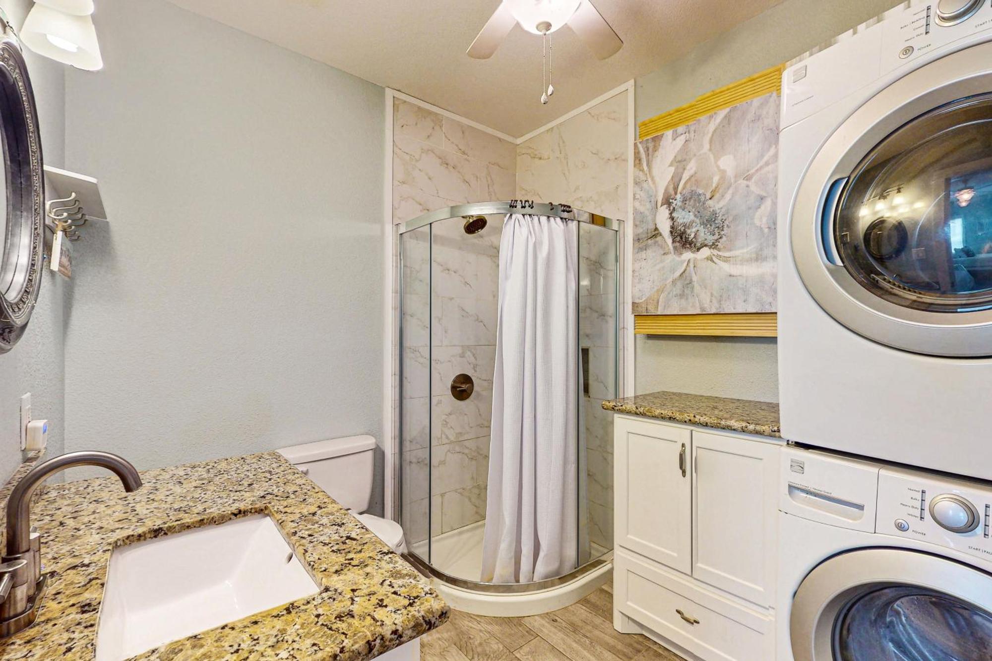Lost Colony IV Port Aransas Room photo