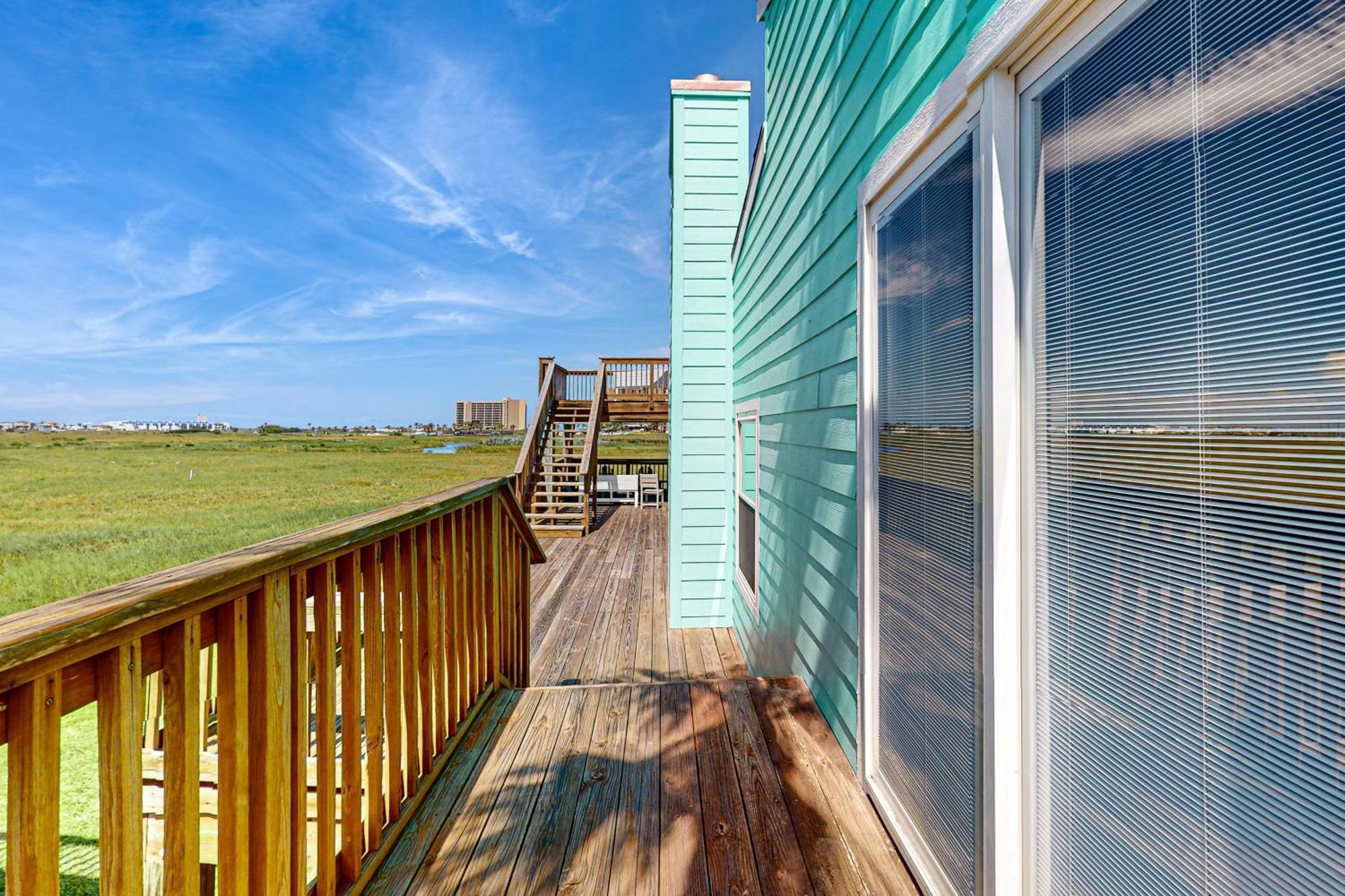 Lost Colony IV Port Aransas Room photo