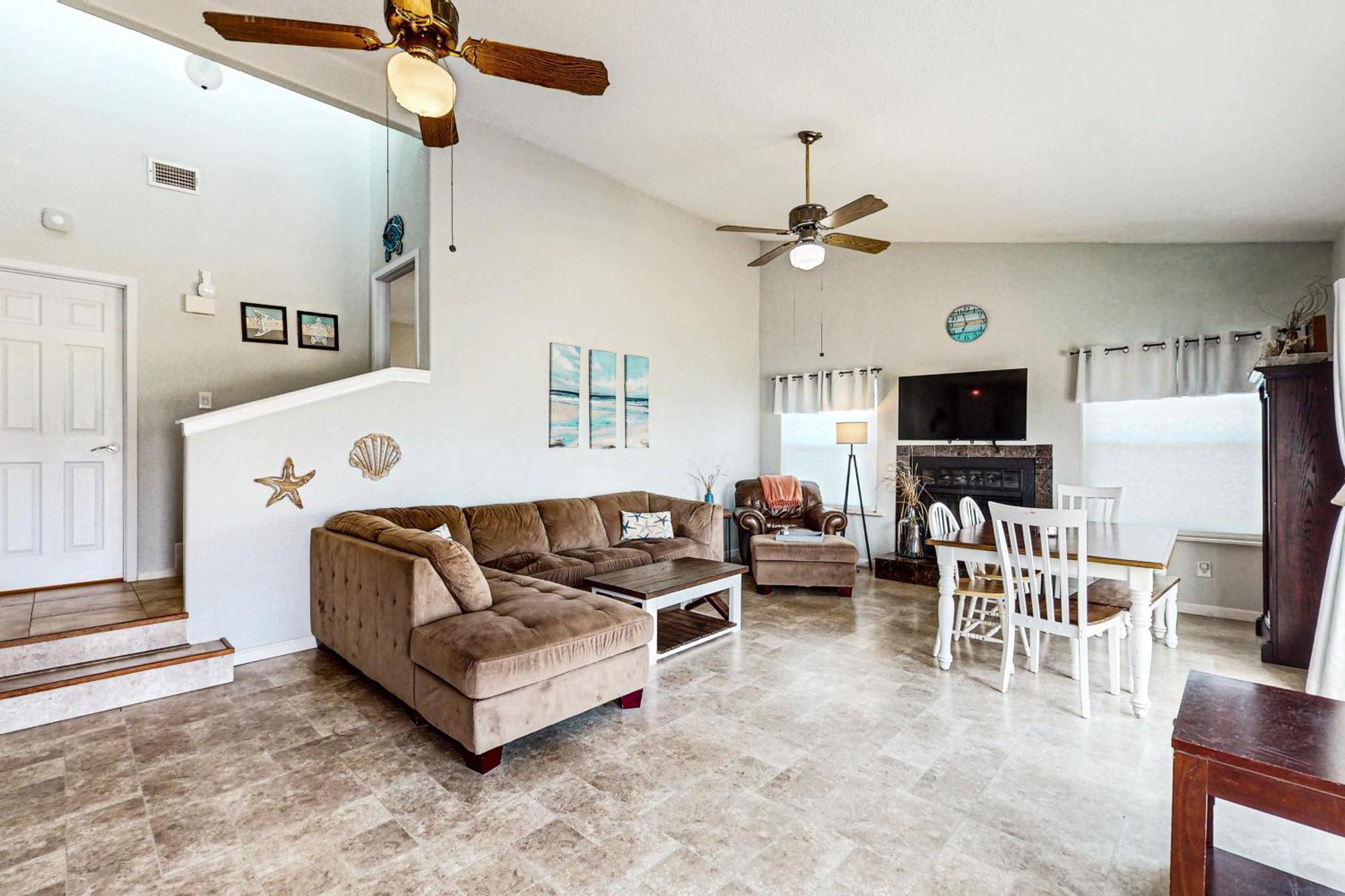 Lost Colony IV Port Aransas Room photo