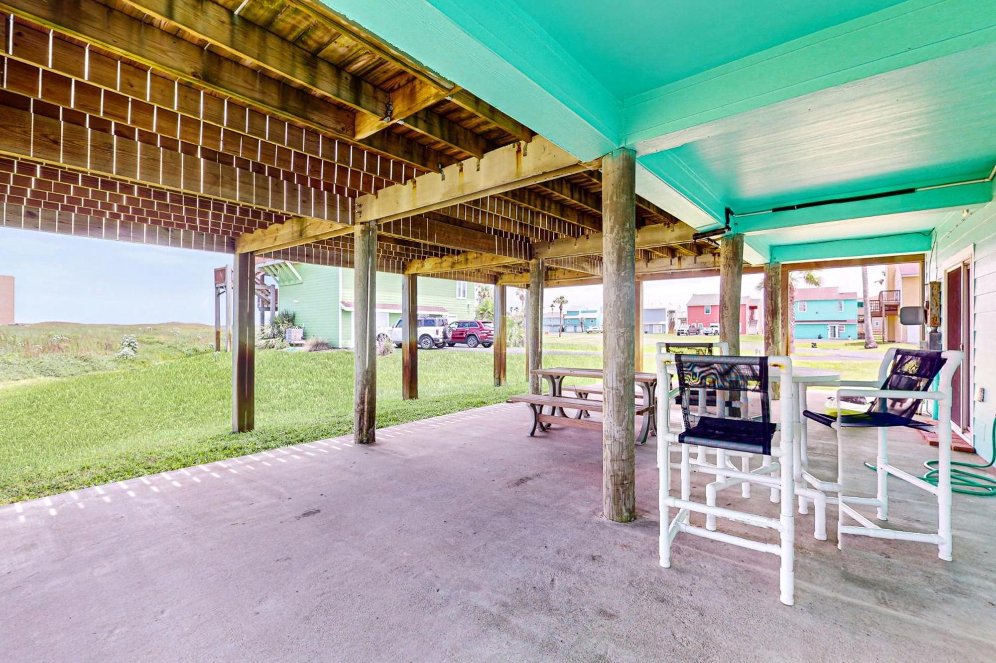 Lost Colony IV Port Aransas Room photo